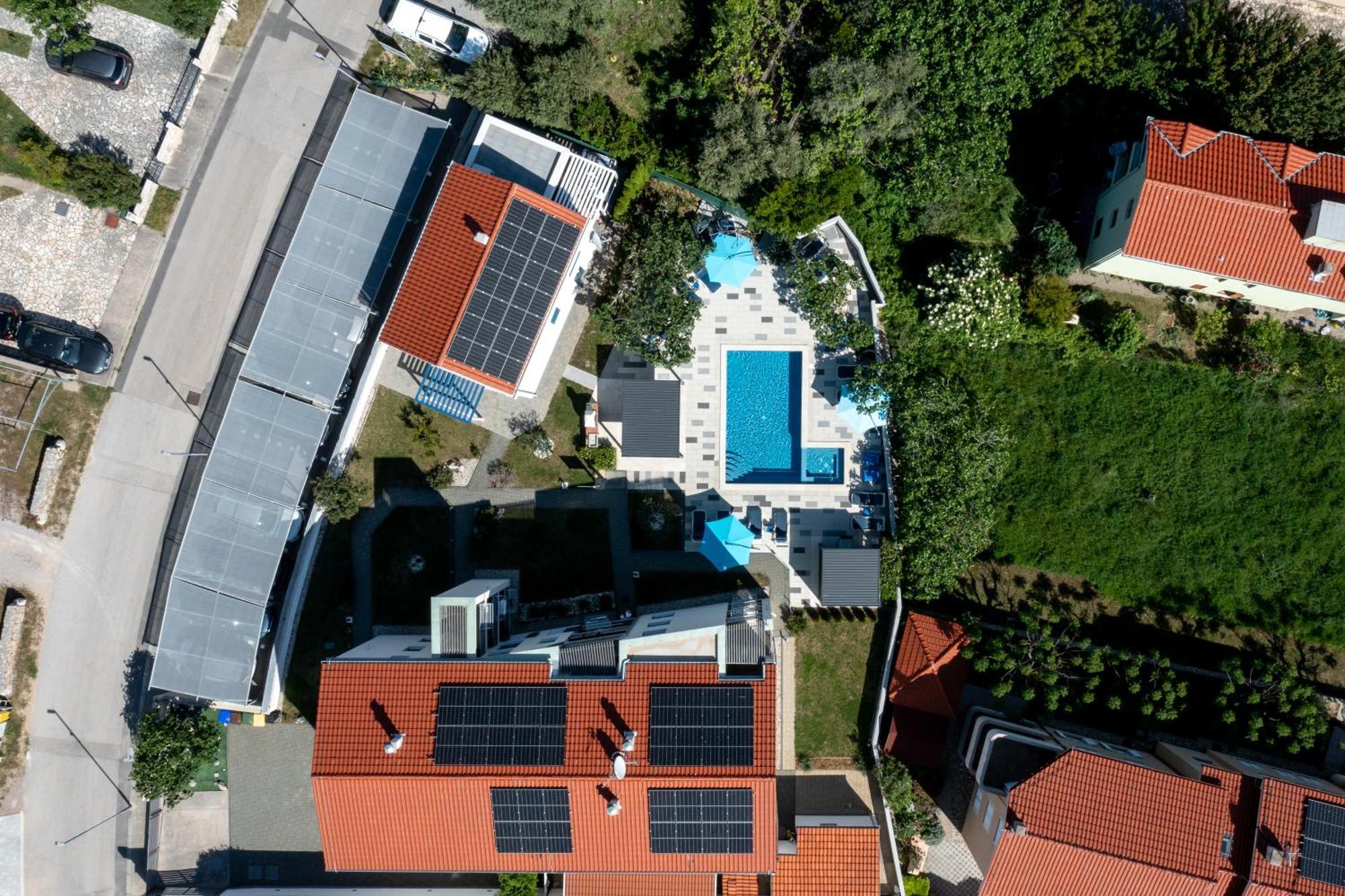 Adorami Apartments Baška Eksteriør billede