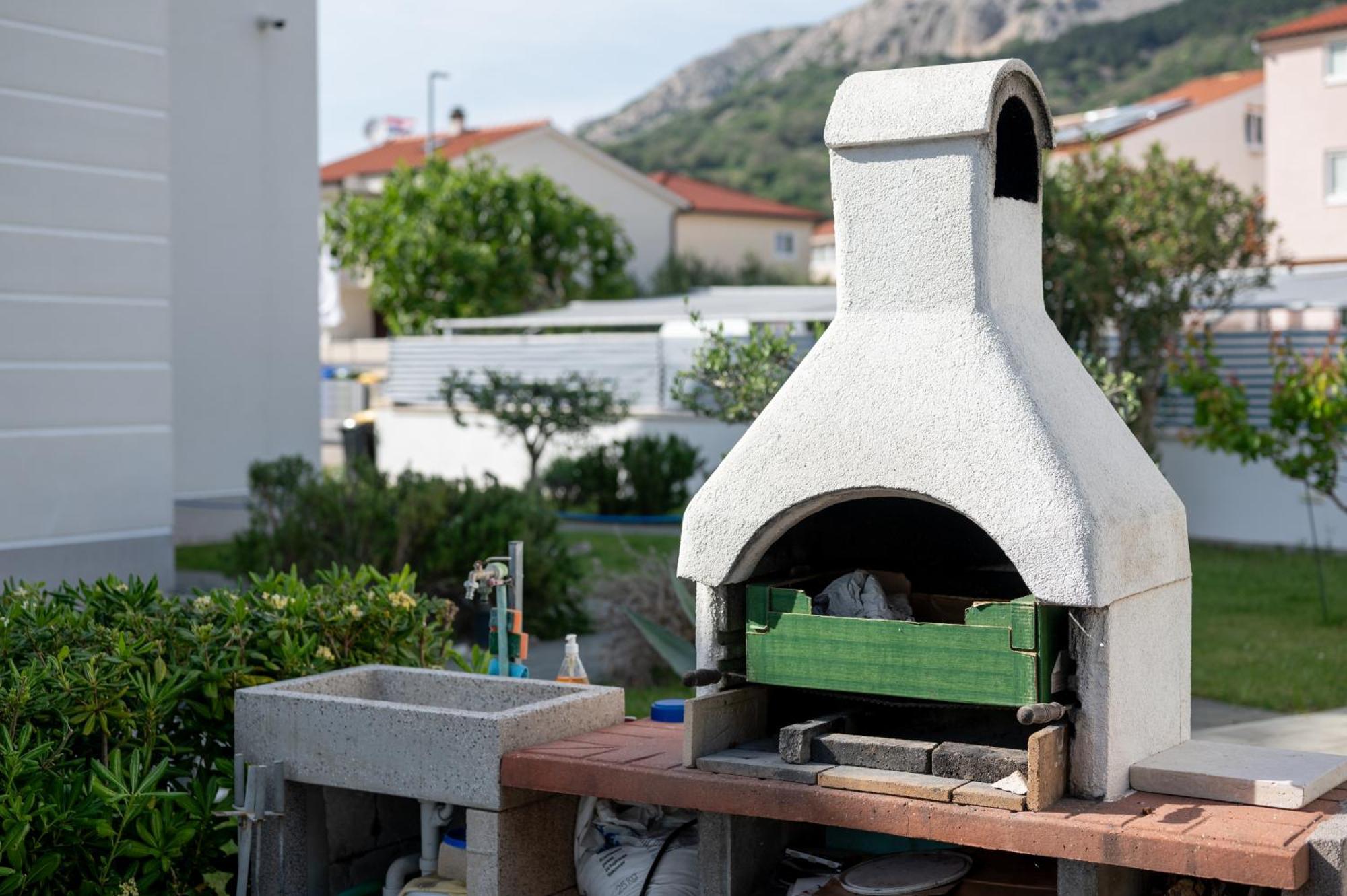 Adorami Apartments Baška Eksteriør billede