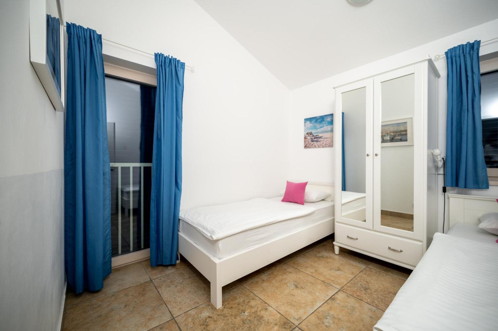 Adorami Apartments Baška Værelse billede