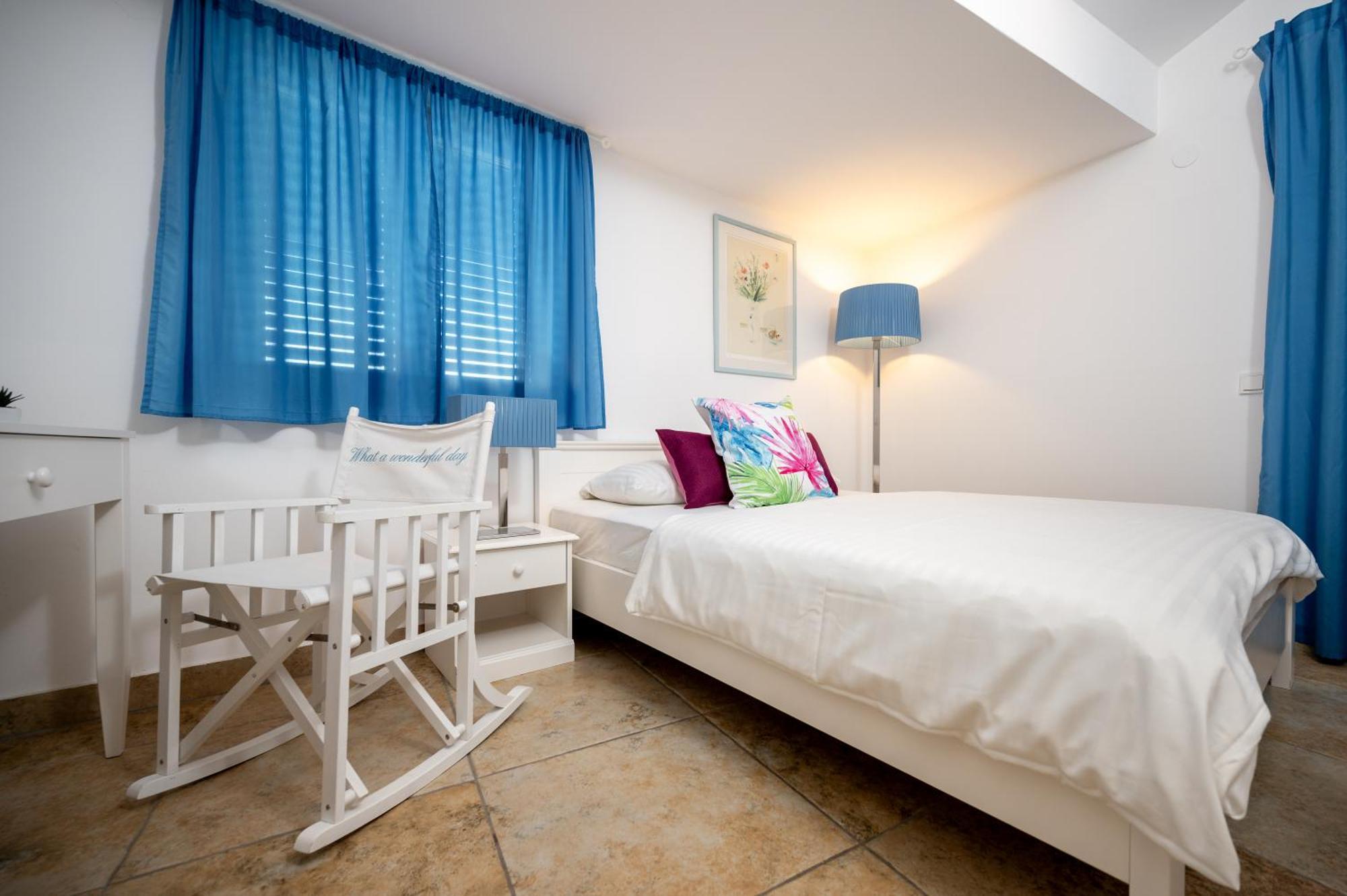 Adorami Apartments Baška Eksteriør billede